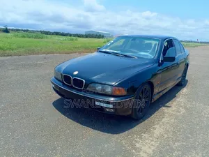 BMW 520i 1998 Blue