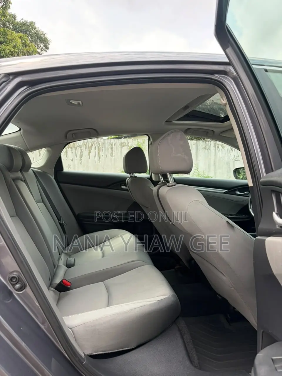 Honda Civic EX-L Sedan 2019 Gray