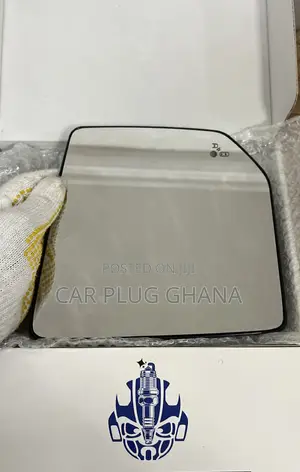 Ford F150 Side Mirror Glass With Sensor