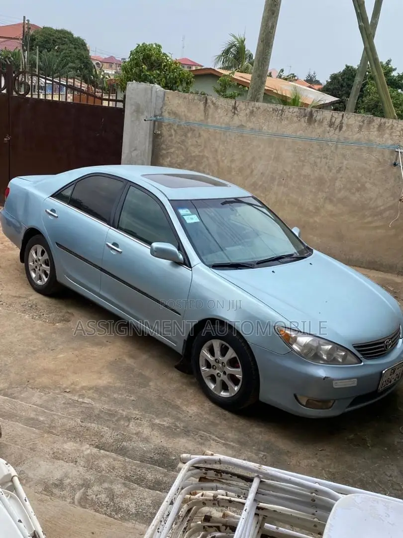 Toyota Camry 2010 Blue