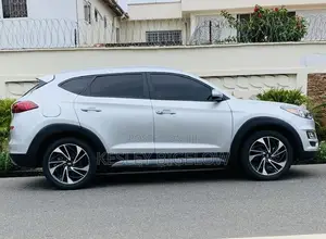 Hyundai Tucson Sport AWD 2019 Silver