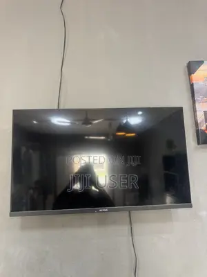 32 Inch TV