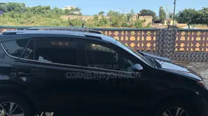 Toyota RAV4 XLE AWD (2.5L 4cyl 6A) 2016 Black