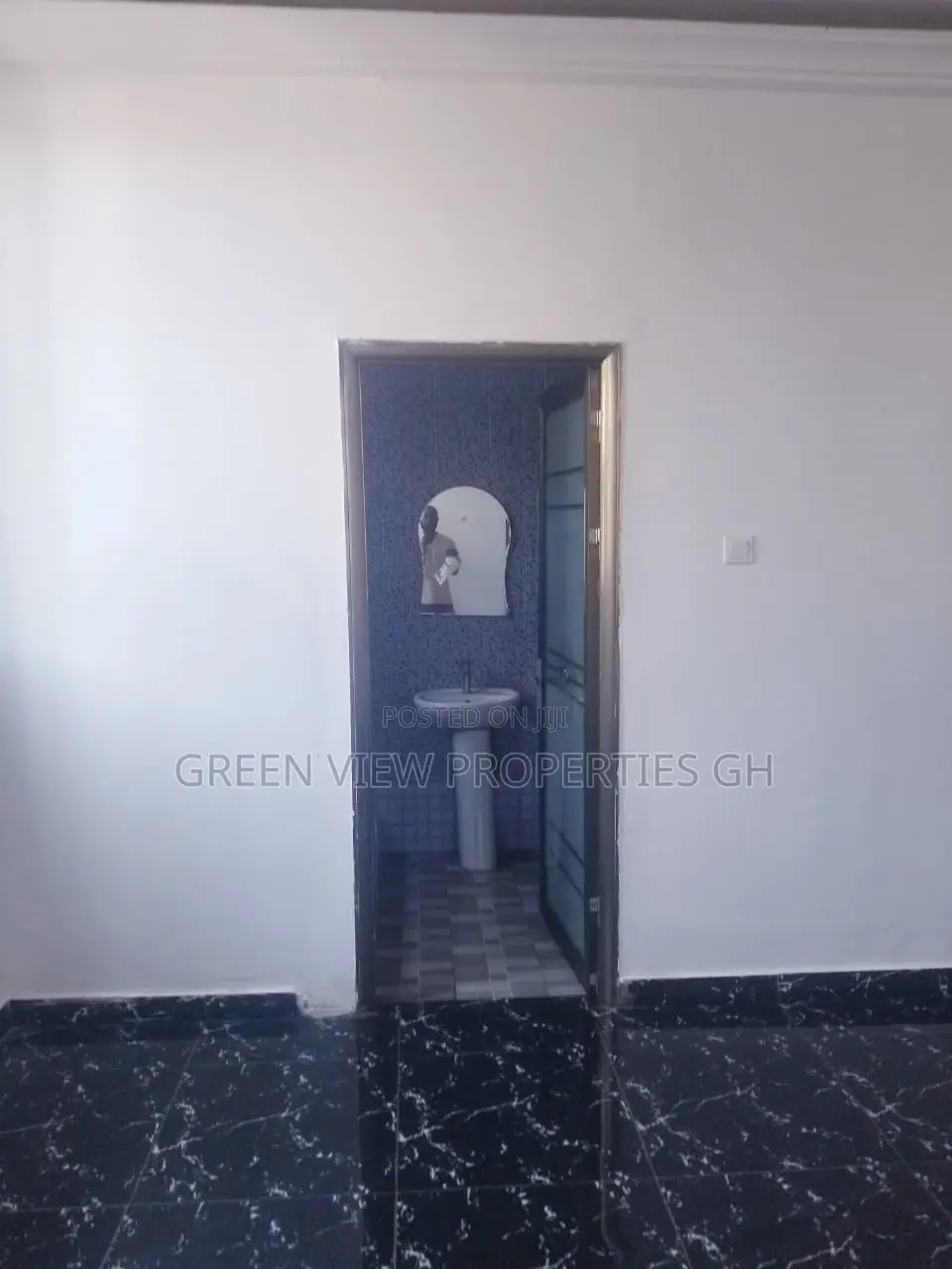 1bdrm Room & Parlour in Ga South Municipal for rent