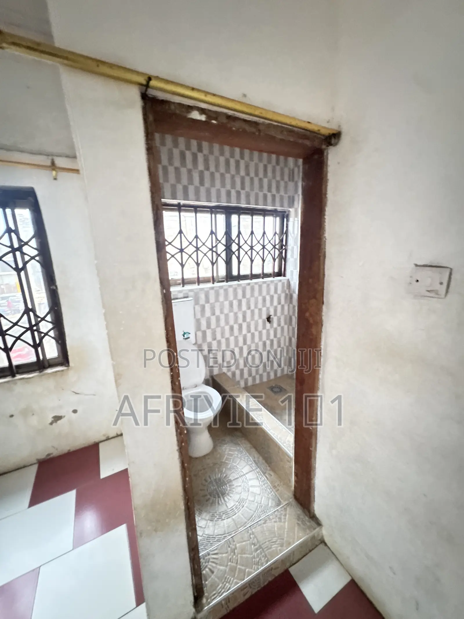 1bdrm Apartment in Large Living Room, Kumasi Metropolitan for rent