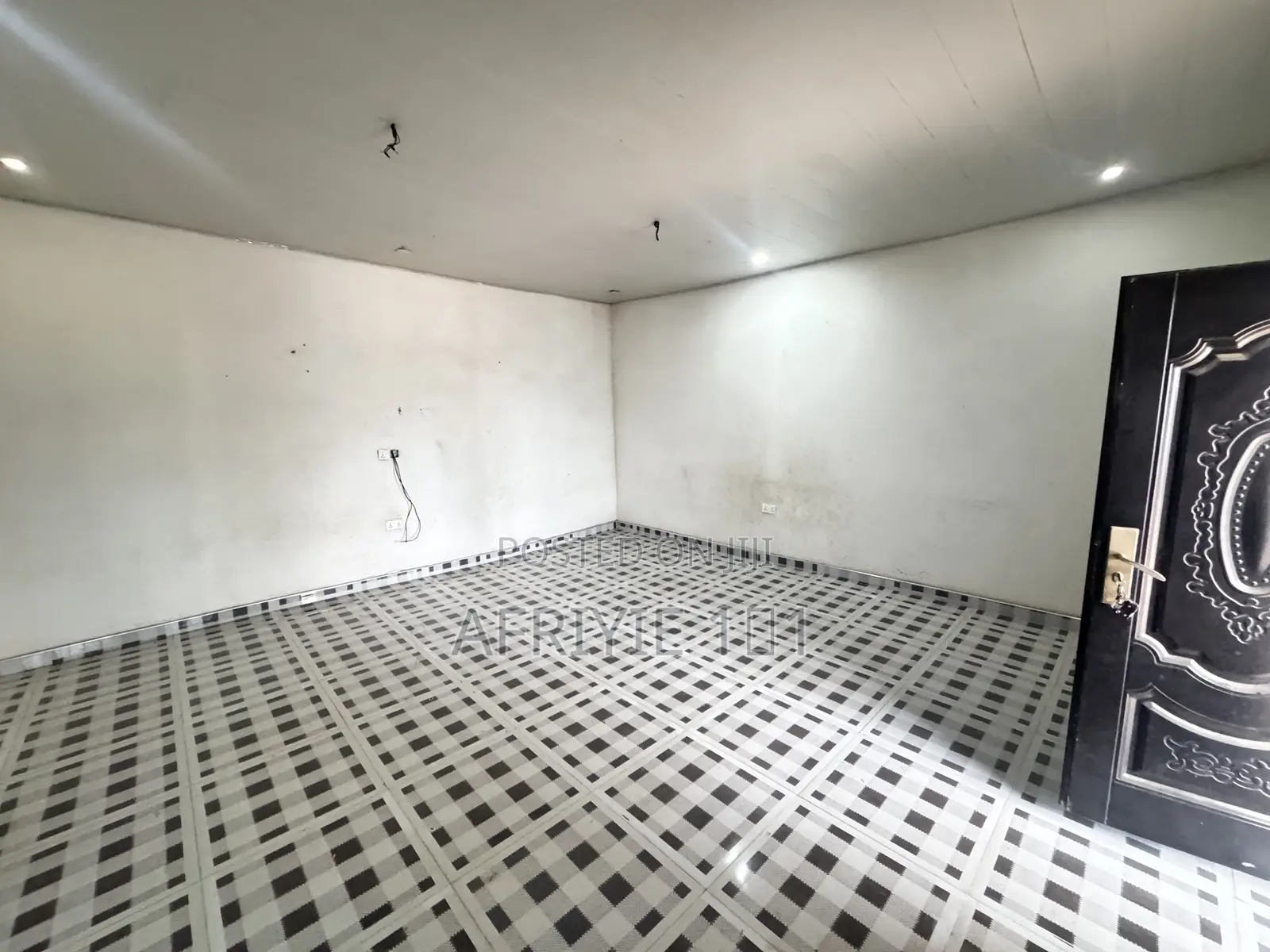 1bdrm Apartment in Large Living Room, Kumasi Metropolitan for rent