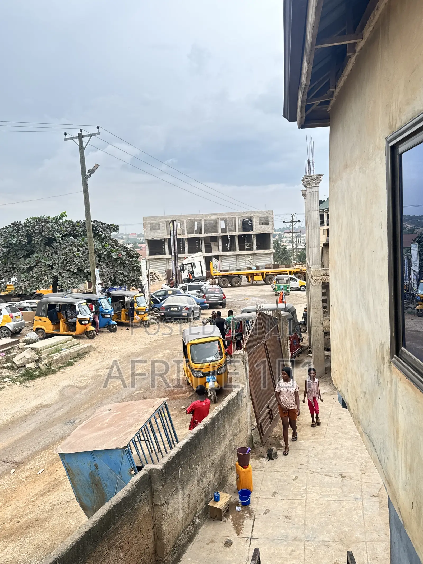 1bdrm Apartment in Large Living Room, Kumasi Metropolitan for rent
