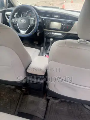 Toyota Corolla LE 4dr Sedan (1.8L 4cyl CVT) 2015 Blue