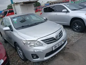 Toyota Corolla 2012 Silver