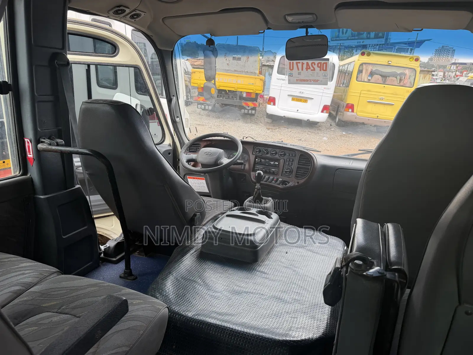 Hyundai County 2016 Grey