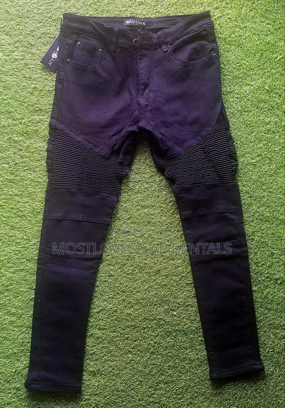 Store Jean for Sale