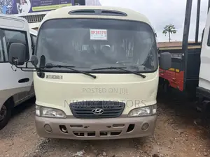 Hyundai County 2016 Grey