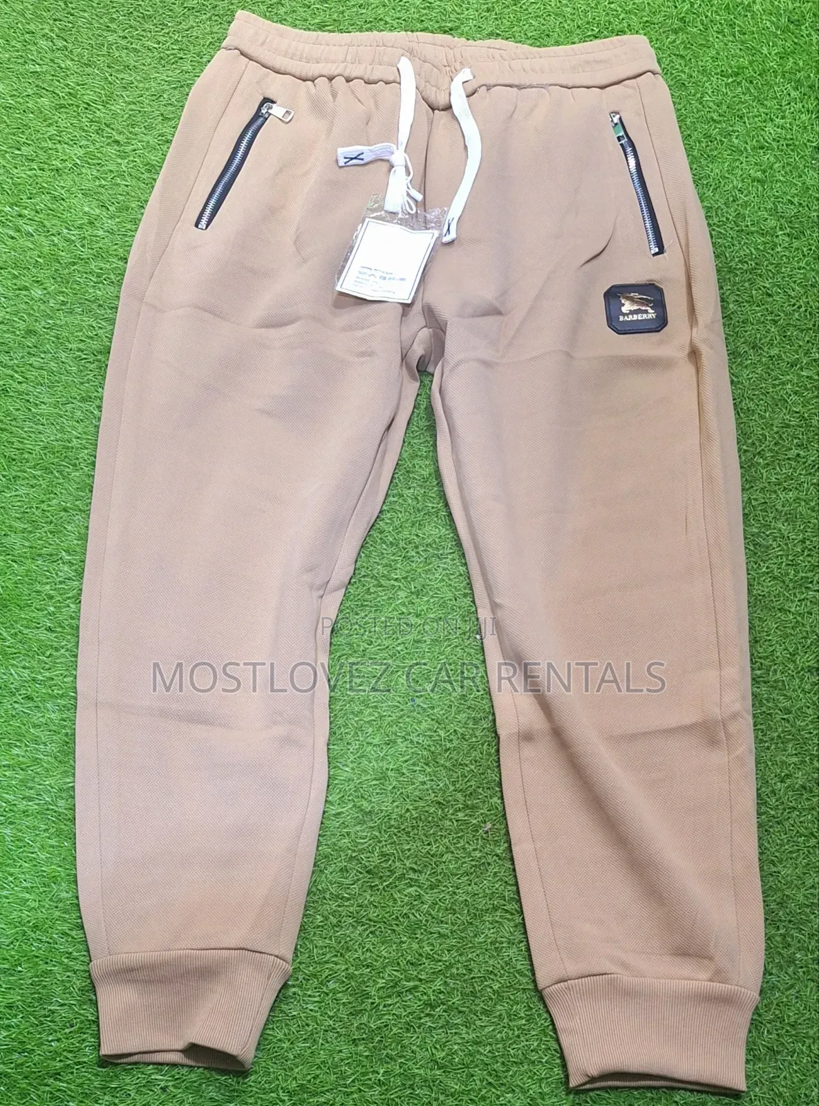 Store Jean for Sale
