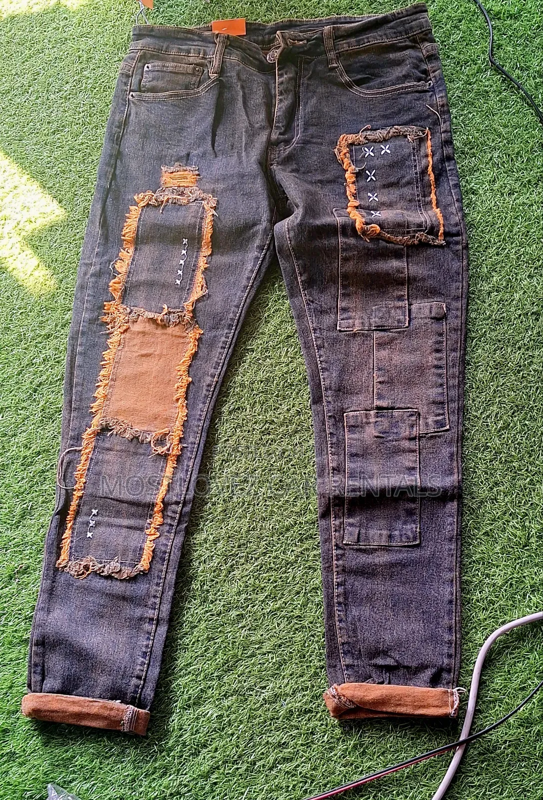 Store Jean for Sale