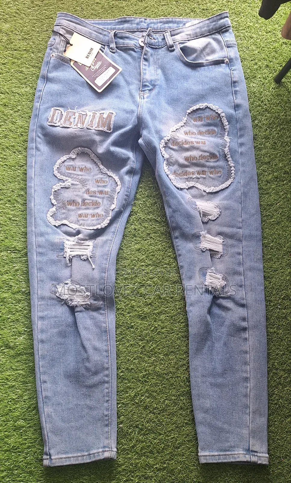 Store Jean for Sale
