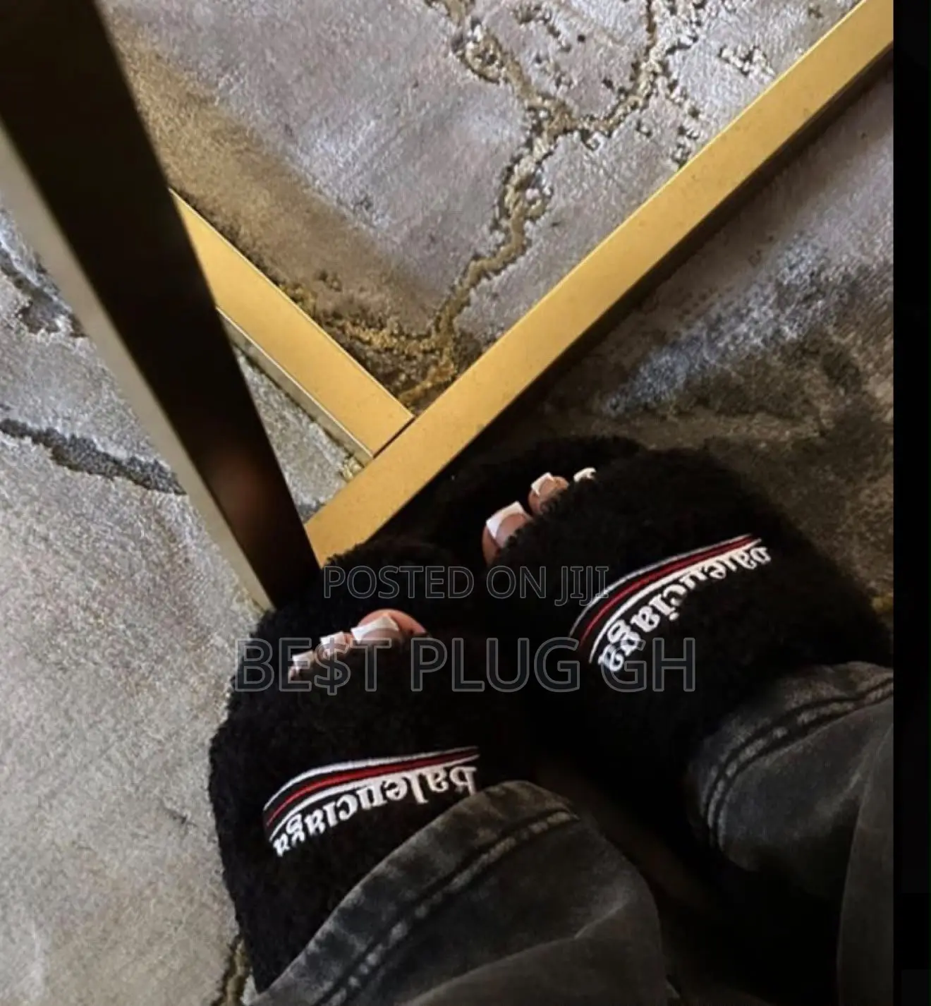 Balenciaga Furry/ Teddy Slide