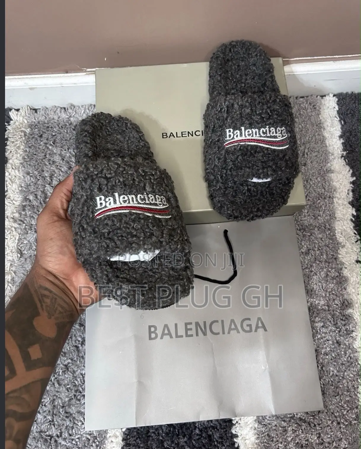 Balenciaga Furry/ Teddy Slide