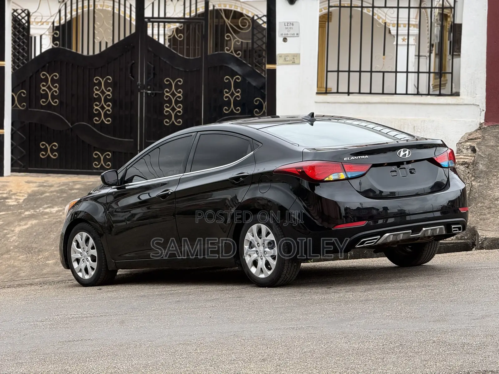 Hyundai Elantra 2015 Black