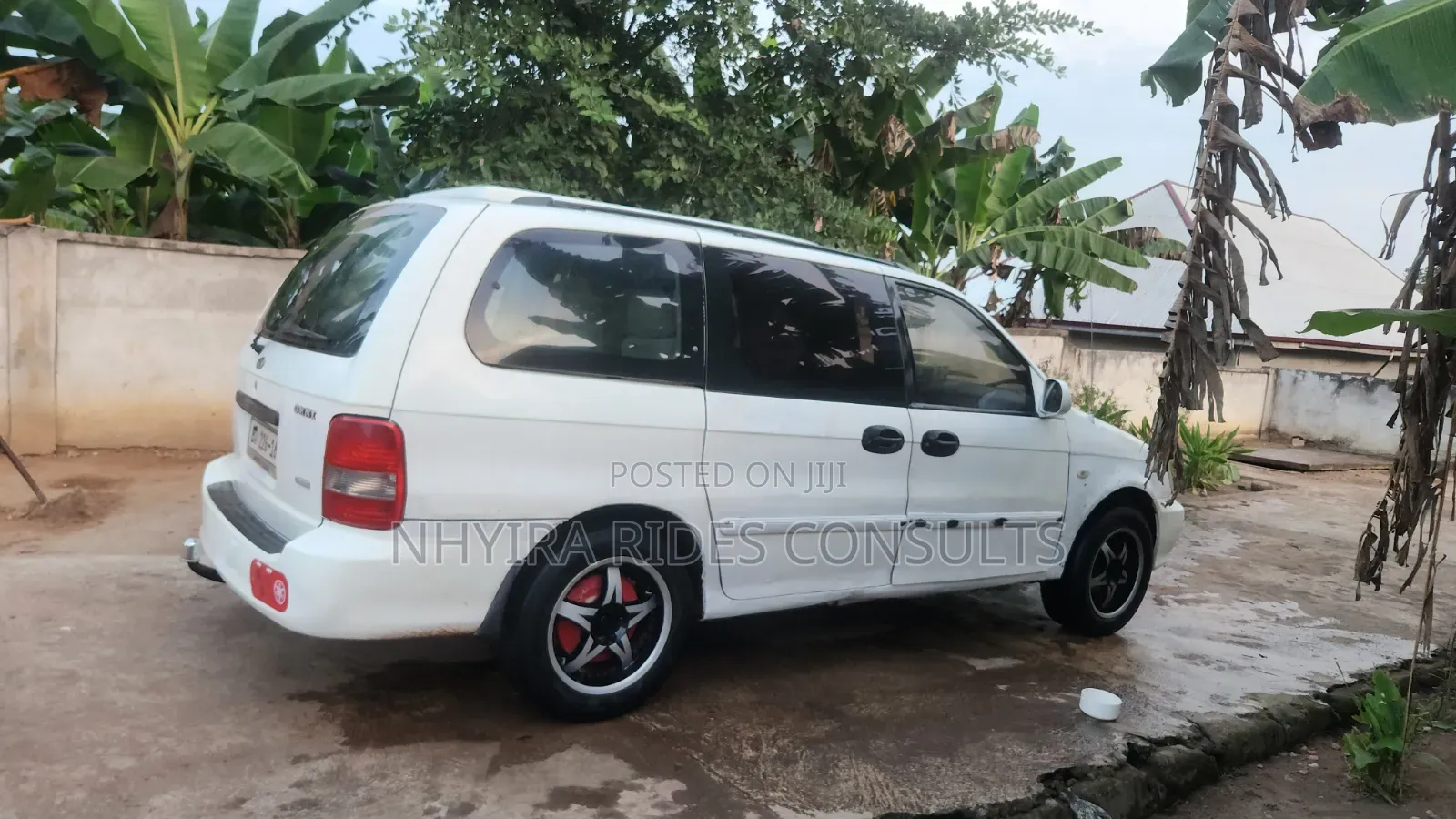 Kia Carnival 2.9 CRDi EX Automatic 2005 White