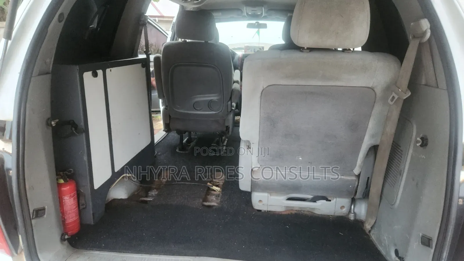 Kia Carnival 2.9 CRDi EX Automatic 2005 White