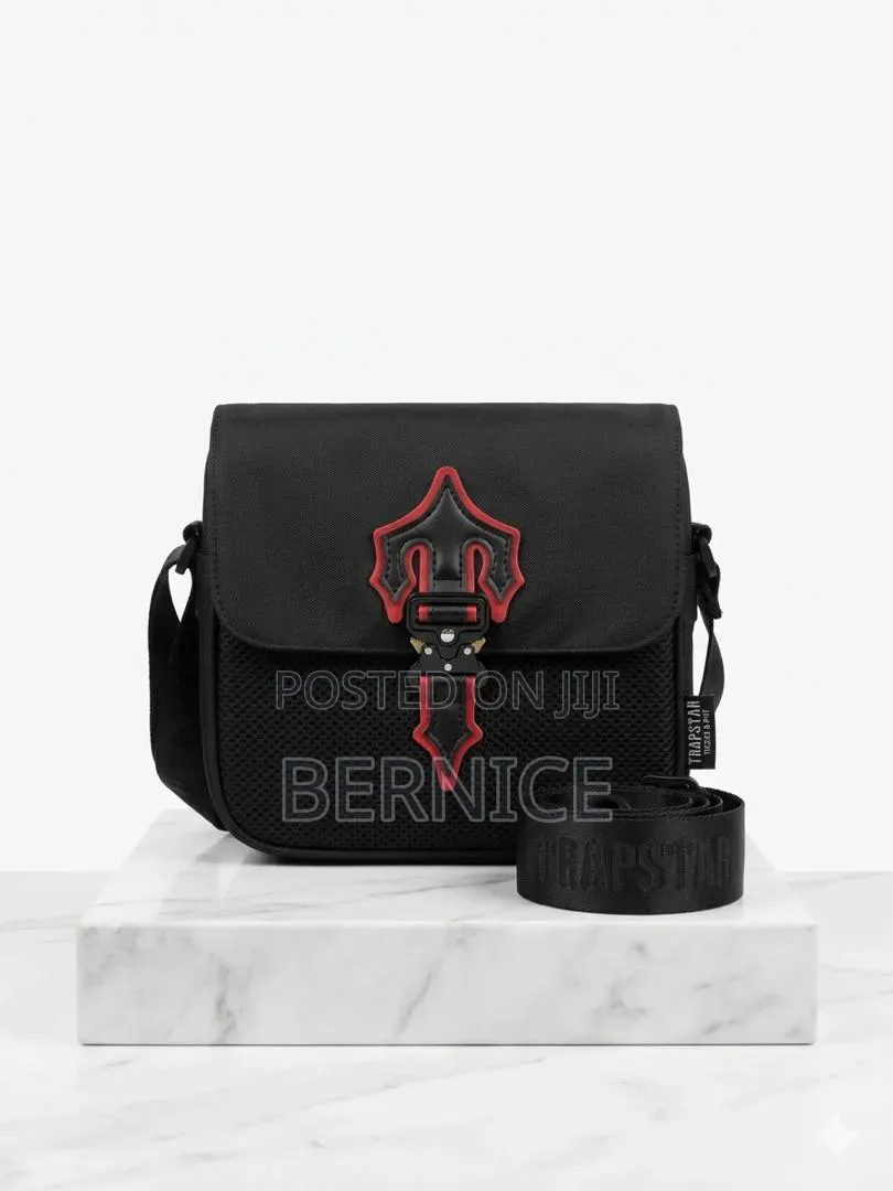 Simple Classic Side Bag