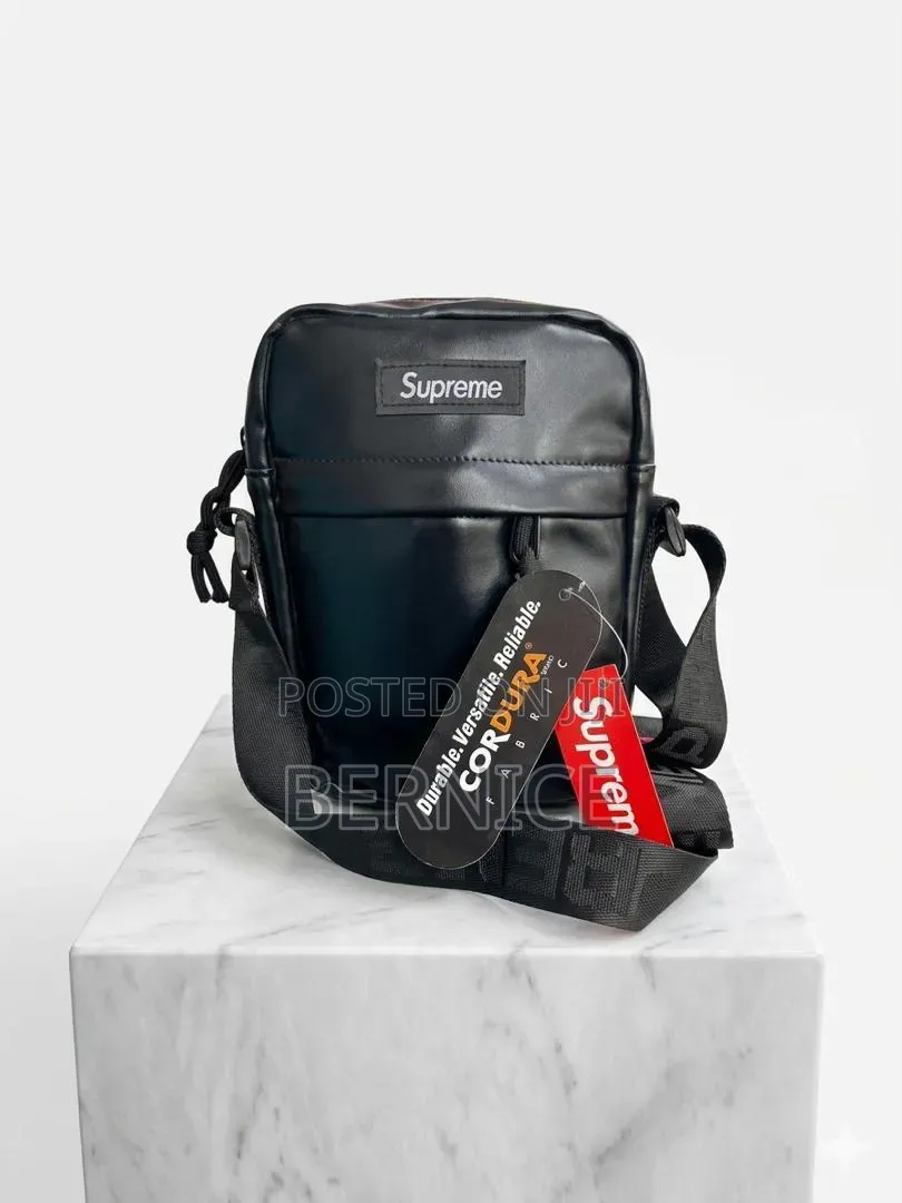 Simple Classic Side Bag