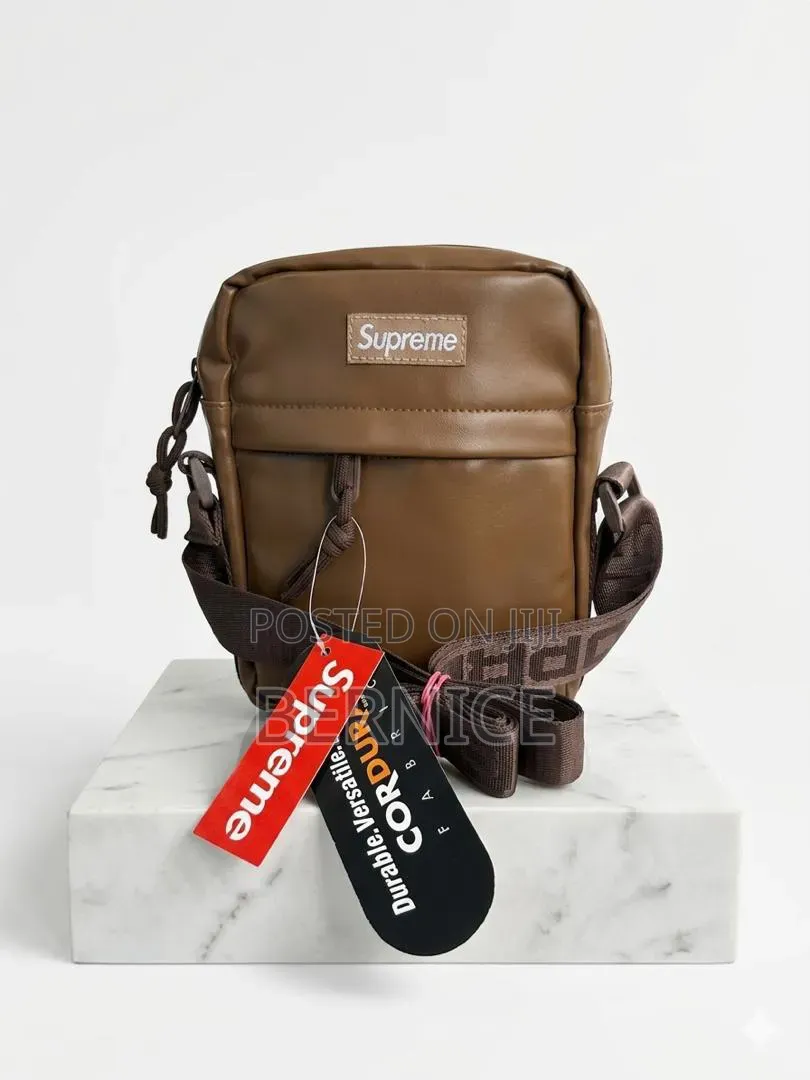 Simple Classic Side Bag