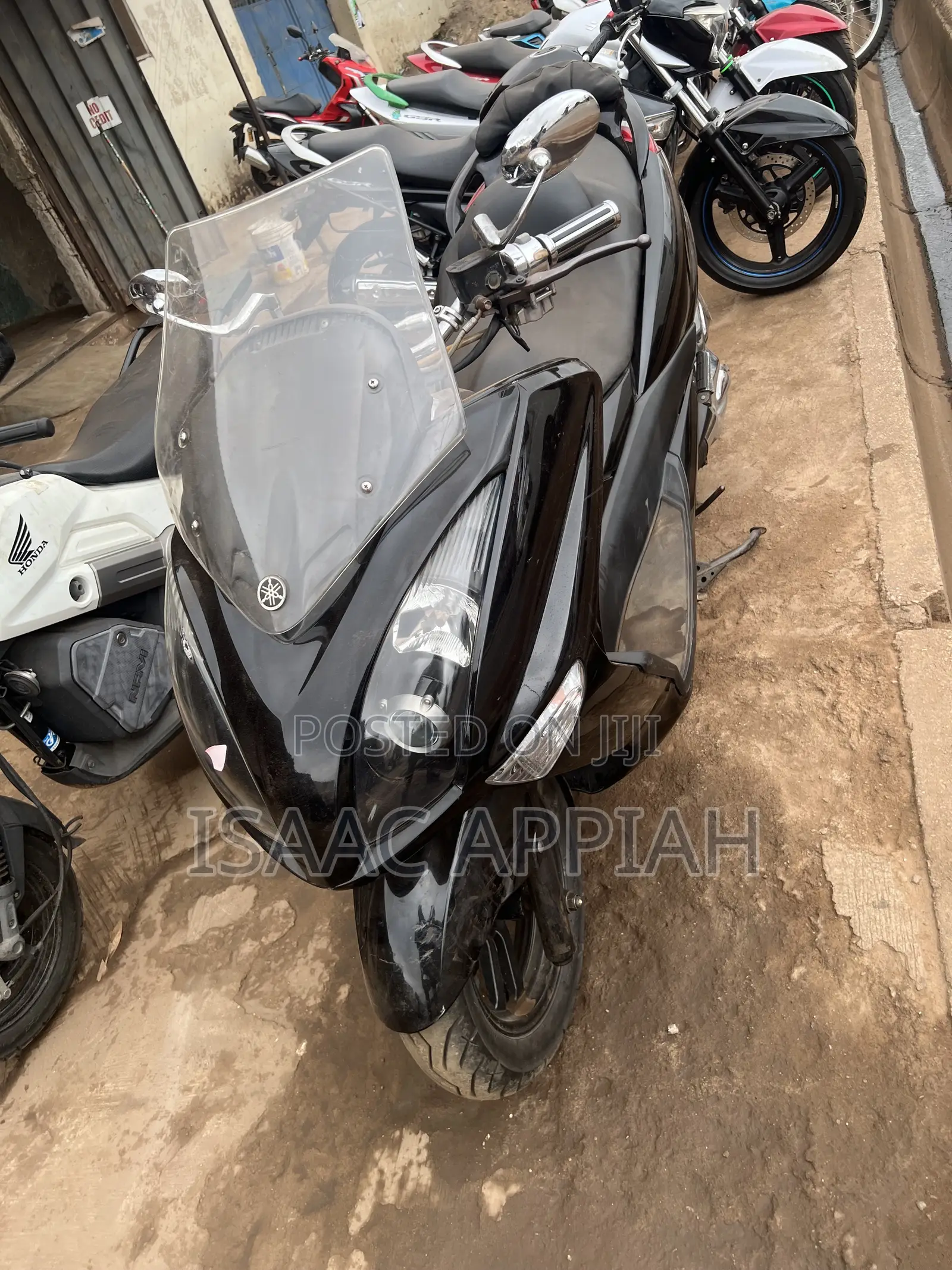 Yamaha Majesty 2014 Black