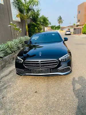 Mercedes-Benz E300 2021 Black
