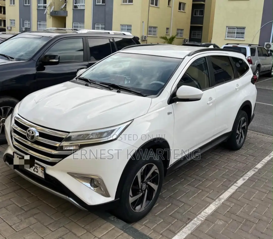 Toyota Rush 2019 White