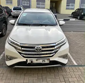 Toyota Rush 2019 White