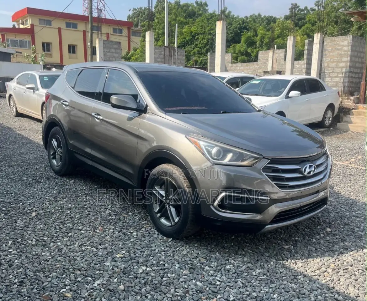 Hyundai Santa Fe 2017 Gray