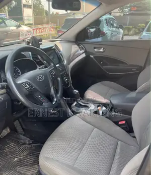 Hyundai Santa Fe 2017 Gray