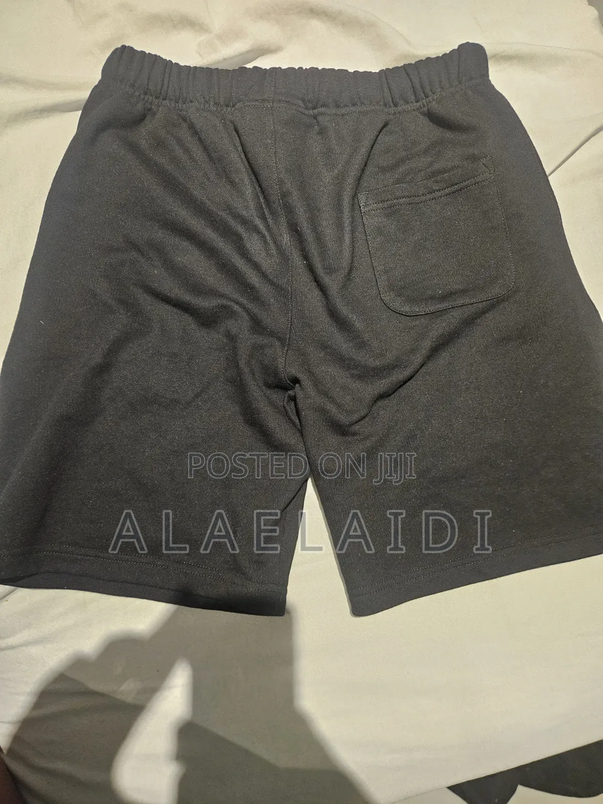 Black Essentials Shorts