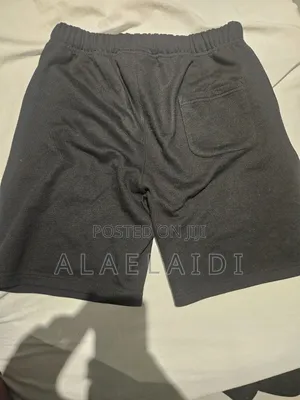 Black Essentials Shorts