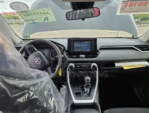 Toyota RAV4 2021 Black