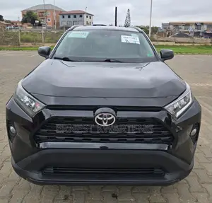 Toyota RAV4 2021 Black