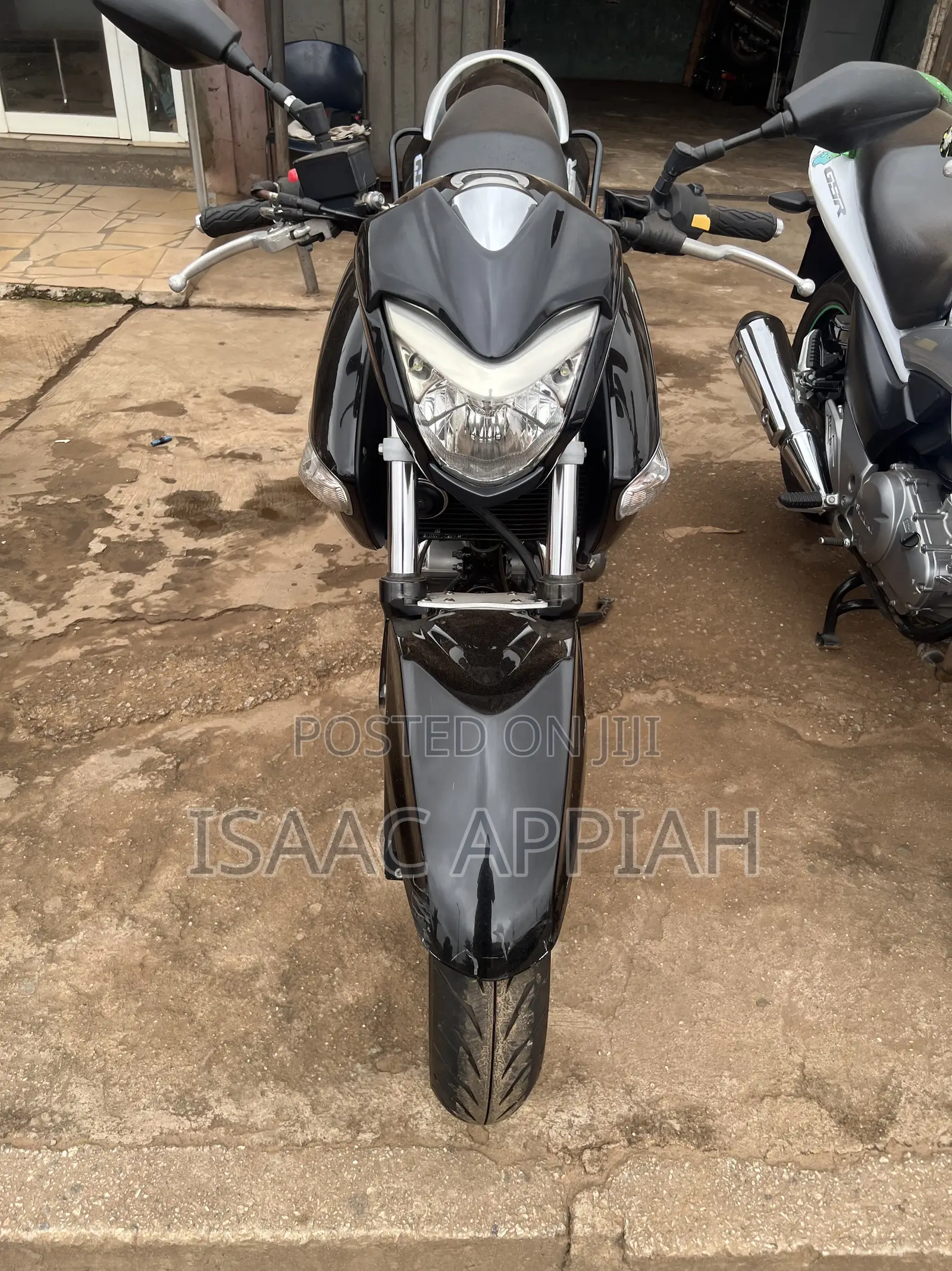 Suzuki GSR 2018 Black