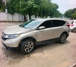 Honda CR-V 2019 Gold