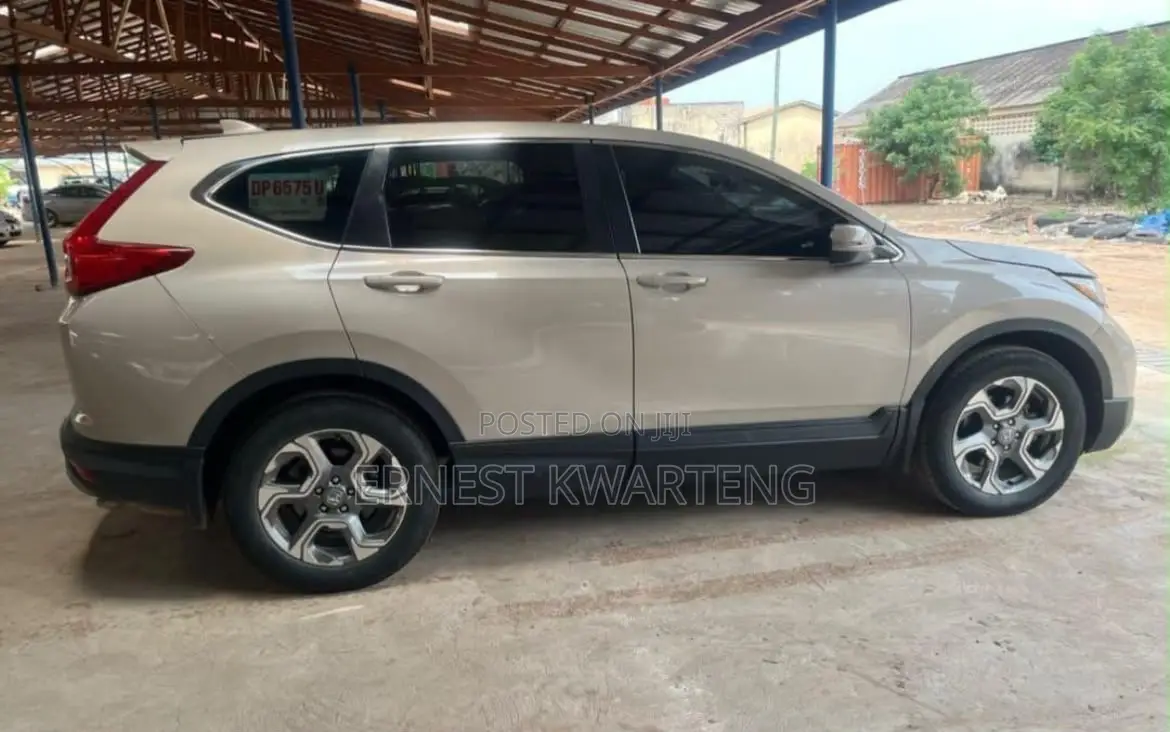 Honda CR-V 2019 Gold