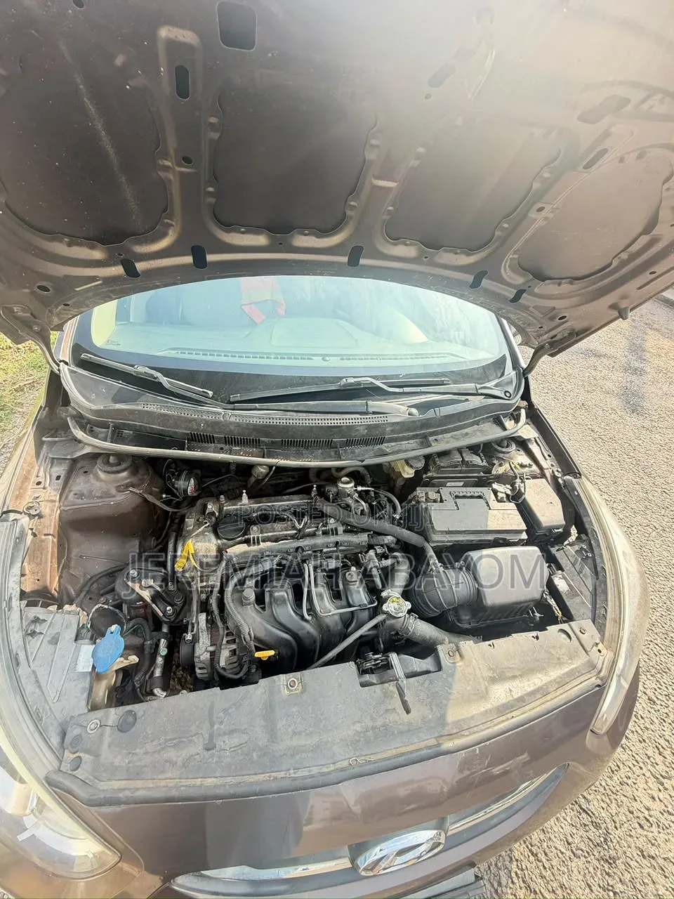 Hyundai Accent 2014 Brown