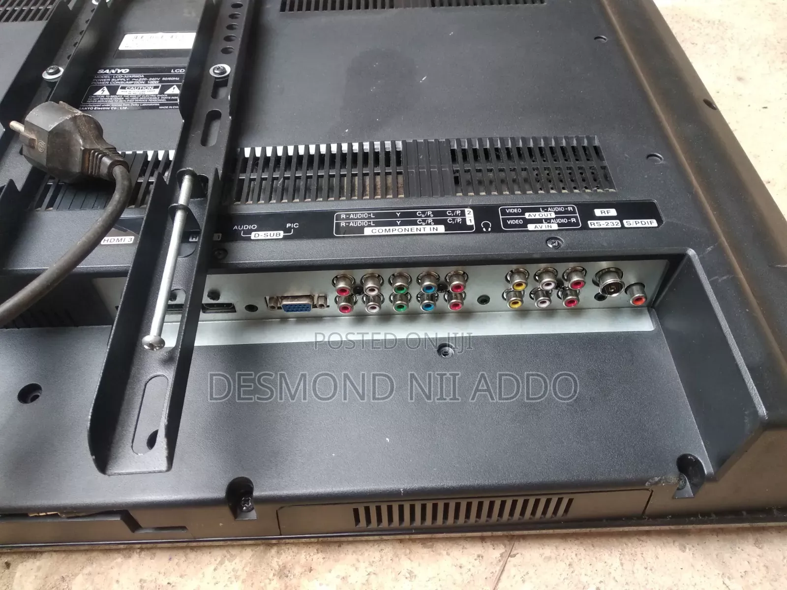 Sanyo 32in LCD TV