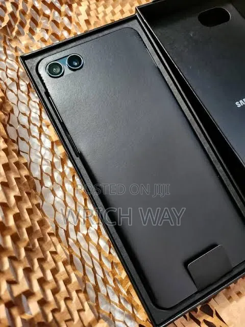 New Samsung Galaxy Z Flip 5 256 GB Black