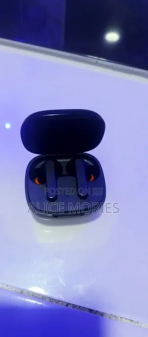 JBL Live Pro Plus