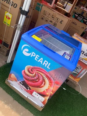Pearl Quality Ice Cream/Showcase Freezer 132 Litres