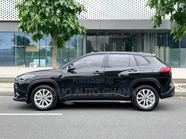 Toyota Frontlander 2023 Black