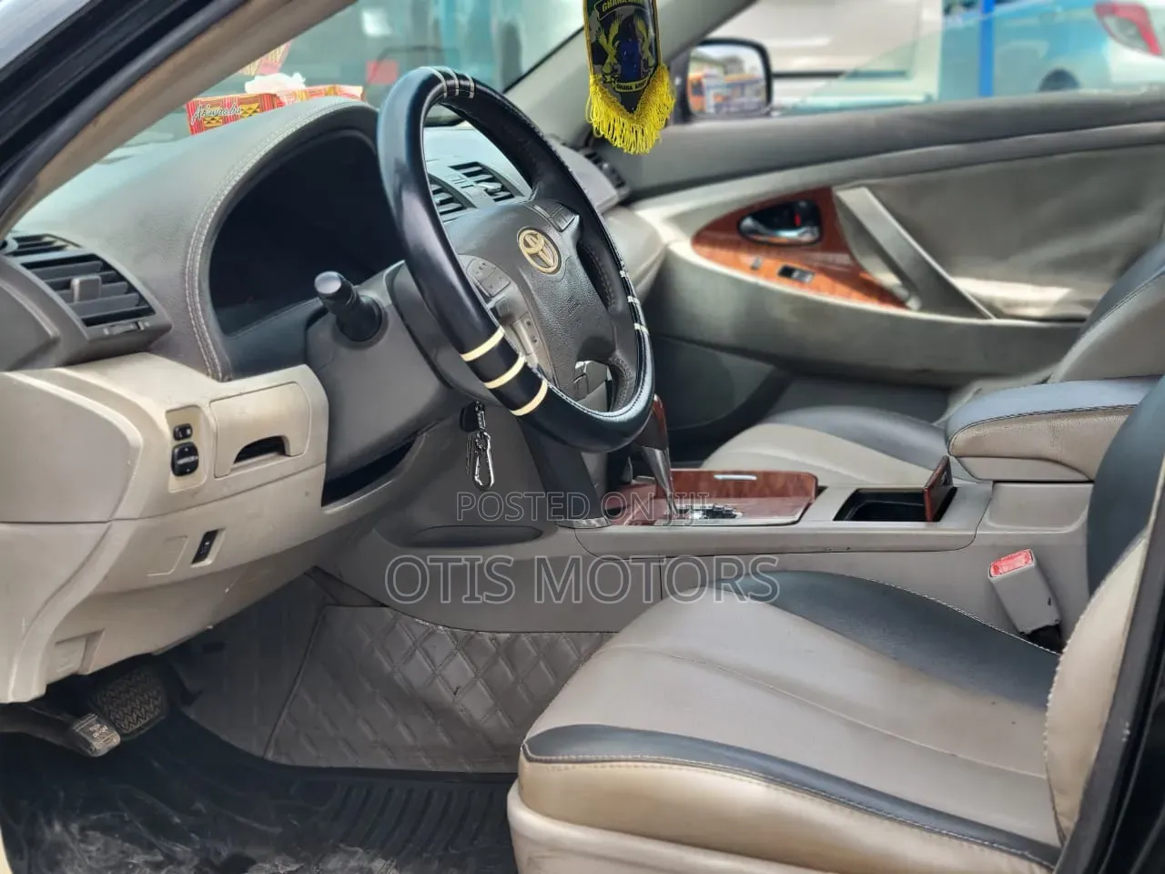 Toyota Camry 2010 Black