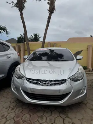 Hyundai Avante 2013 Silver