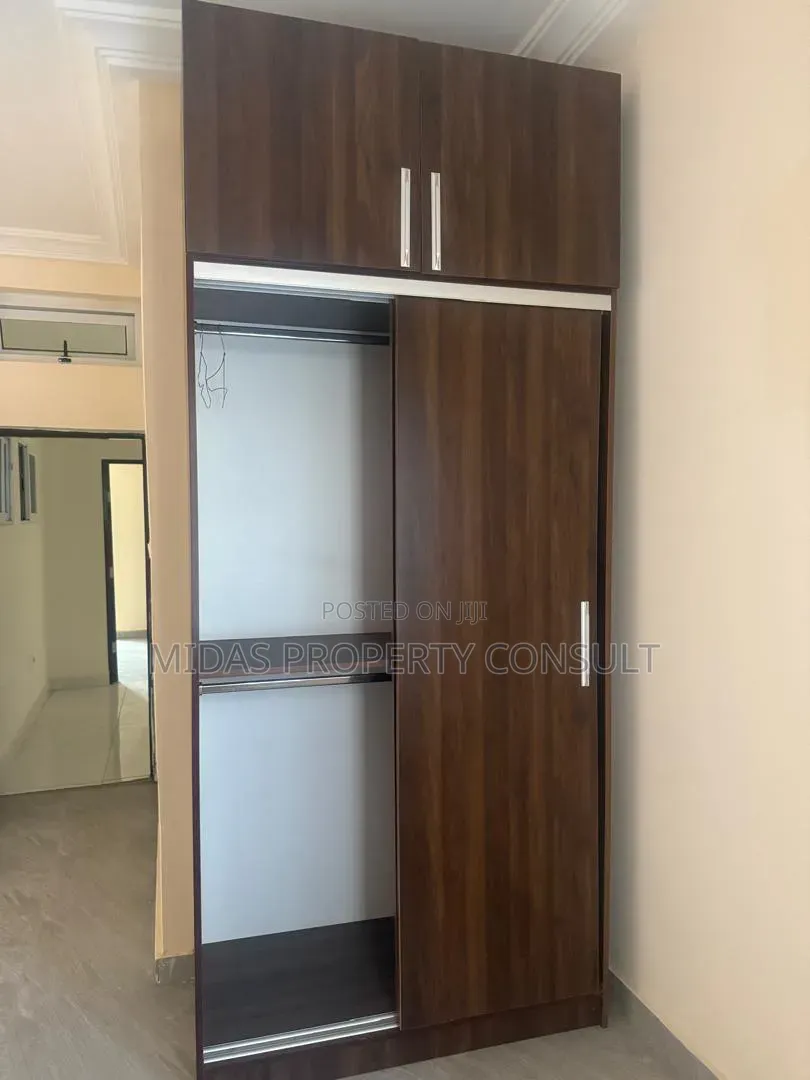 3bdrm Apartment in Celebrity Golf, Sakumono for sale