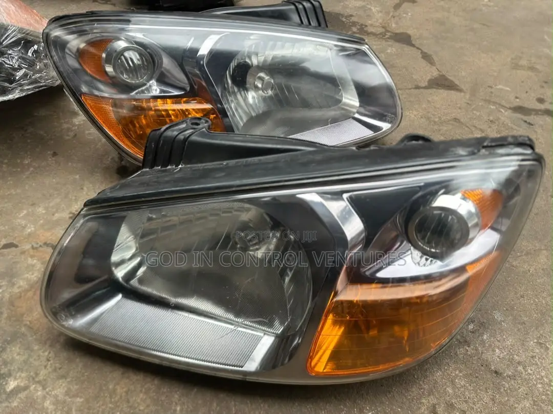 Kia Cerato 2006-2008 Headlight